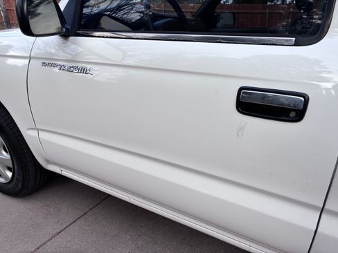 Used 1999 Toyota Tacoma 2WD Xtracab image 21