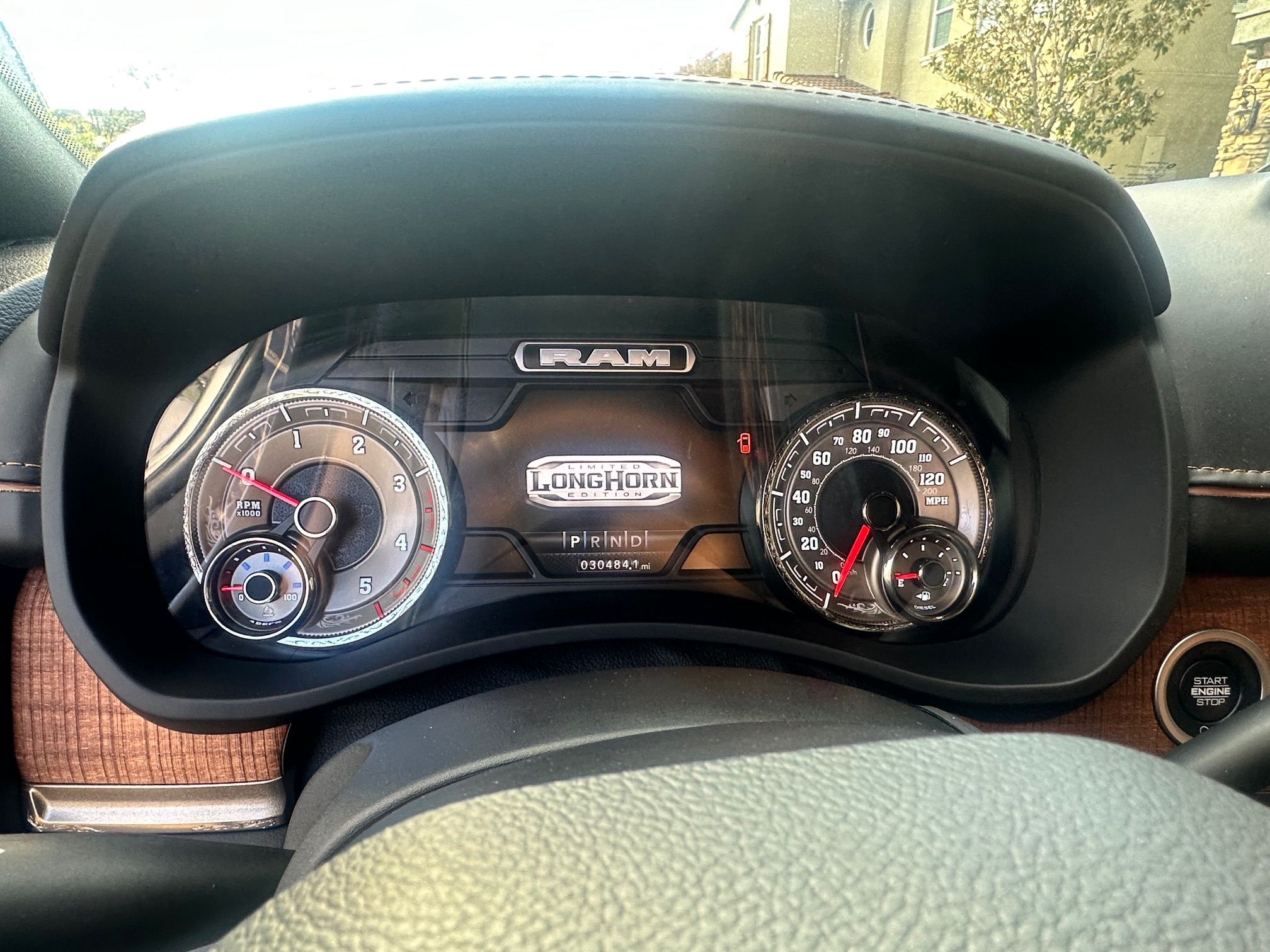 Used 2022 RAM 3500 Limited AWD/4WD image 11