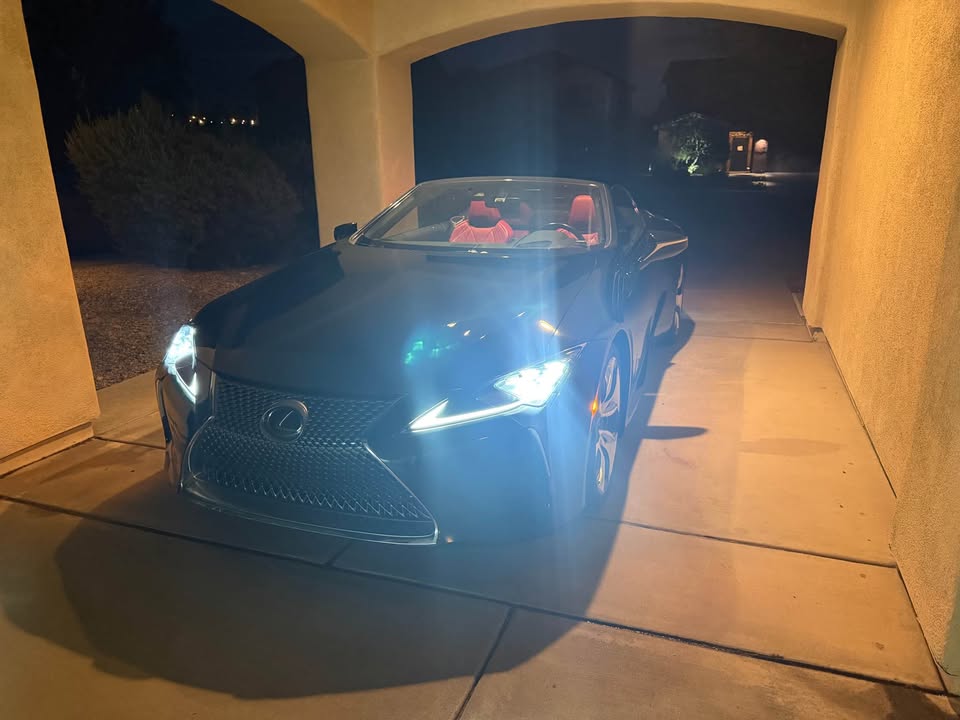 Used 2022 Lexus LC 500 Convertible w/ Touring Package RWD image 5