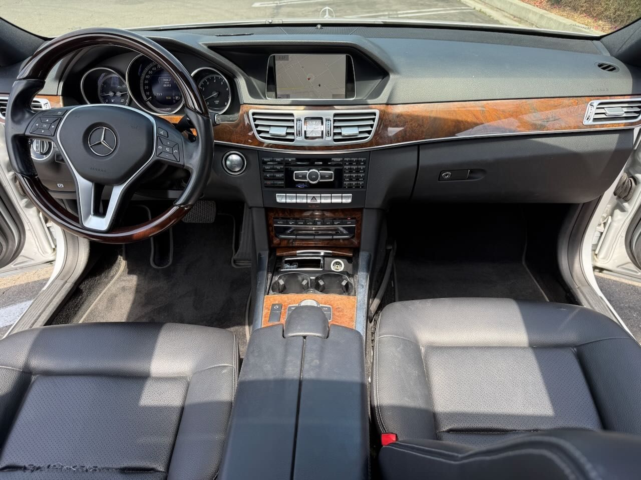 Used 2014 Mercedes-Benz E 350 4MATIC Sedan image 6