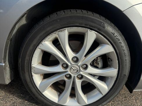Used 2011 MAZDA MAZDA3 s Sport FWD image 20