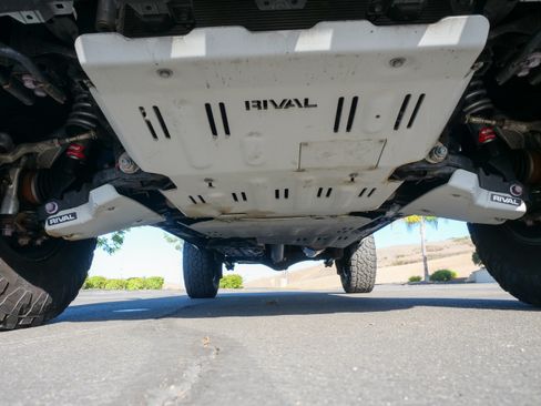 Used 2024 Toyota Tacoma TRD Off-Road image 16