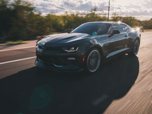 Used 2017 Chevrolet Camaro SS w/ 50th Anniversary Edition image 9