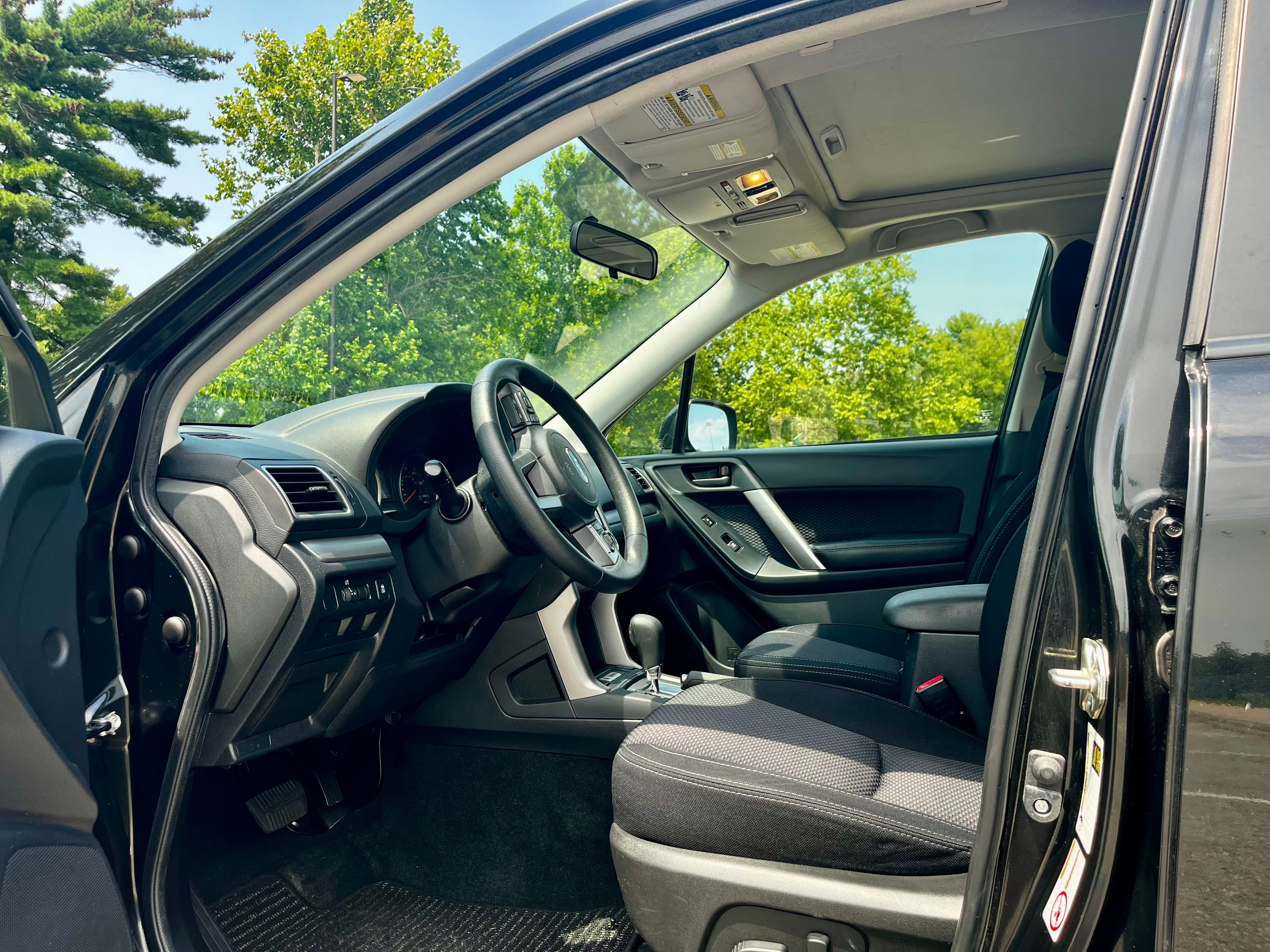 Used 2017 Subaru Forester 2.5i Premium w/ All-Weather Package AWD/4WD image 14
