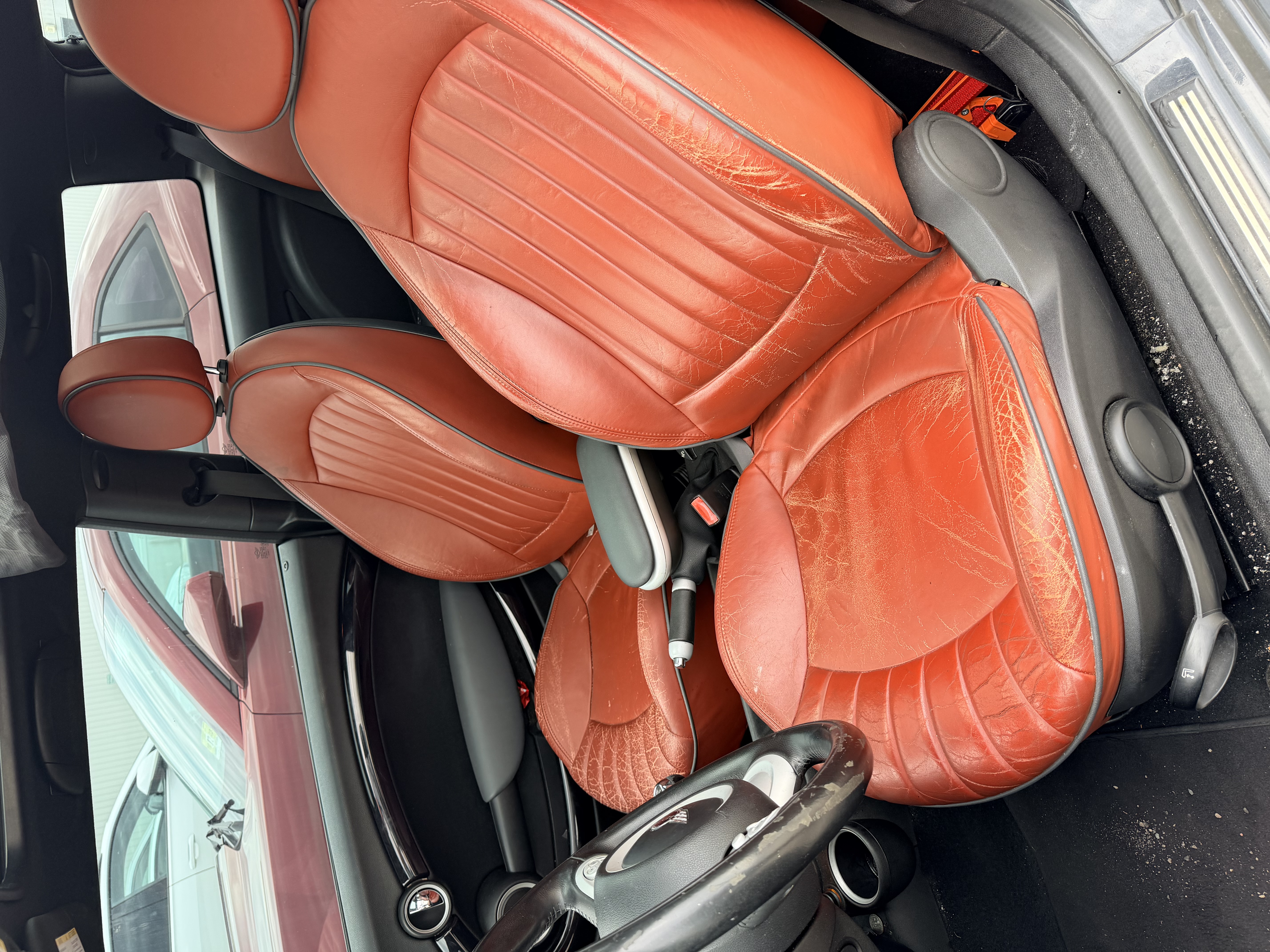 Used 2009 MINI Cooper John Cooper Works FWD image 5