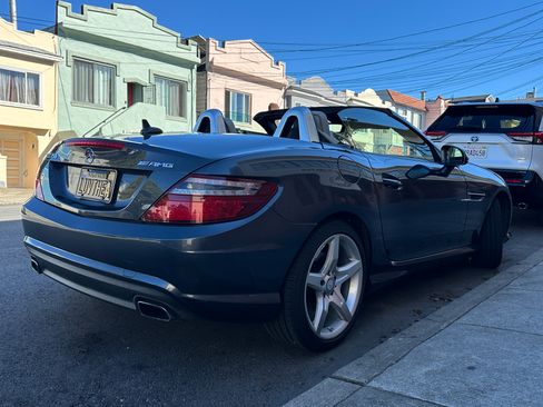 Used 2014 Mercedes-Benz SLK 250 image 10