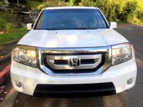 Used 2011 Honda Pilot EX-L image 8