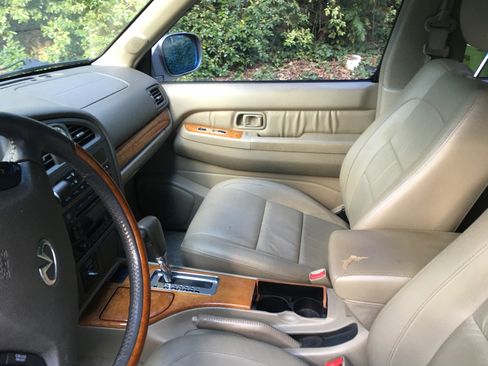 Used 2002 INFINITI QX4 4WD image 12