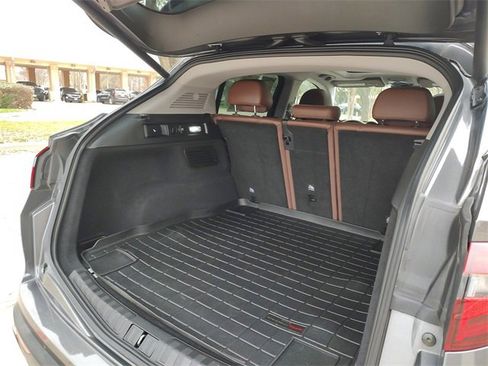 Used 2019 Alfa Romeo Stelvio Ti image 9