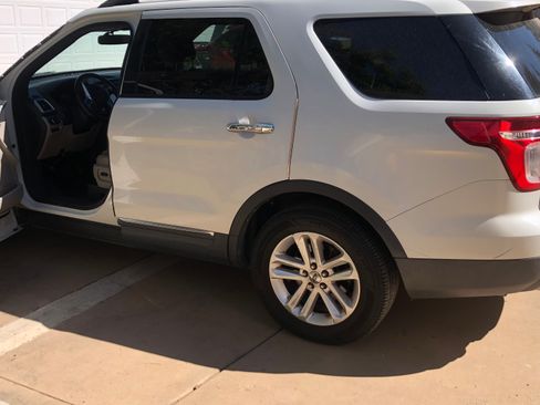 Used 2011 Ford Explorer XLT w/ 202A Rapid Spec Order Code image 5