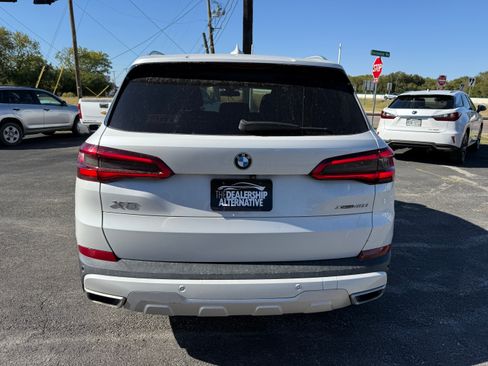 Used 2019 BMW X5 xDrive40i w/ Convenience Package image 8