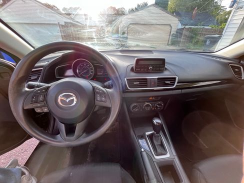 Used 2014 MAZDA MAZDA3 i Sport FWD image 10