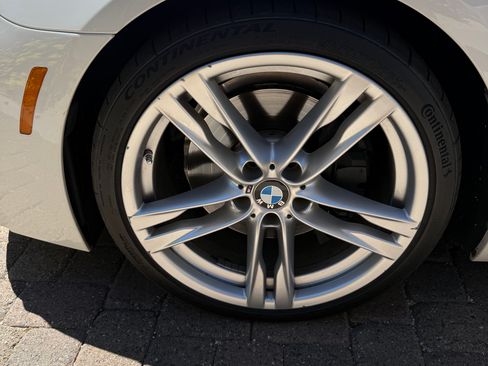 Used 2013 BMW 650i xDrive Convertible AWD/4WD image 23