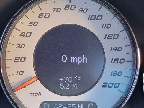 Used 2006 Mercedes-Benz CLS 55 AMG image 17