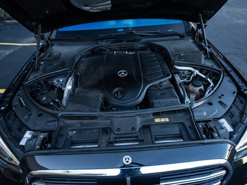 Used 2022 Mercedes-Benz S 500 4MATIC image 13