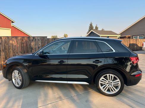 Used 2018 Audi Q5 Prestige image 2