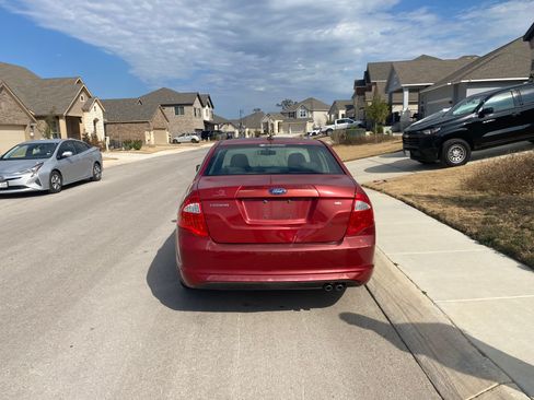 Used 2010 Ford Fusion SE image 6