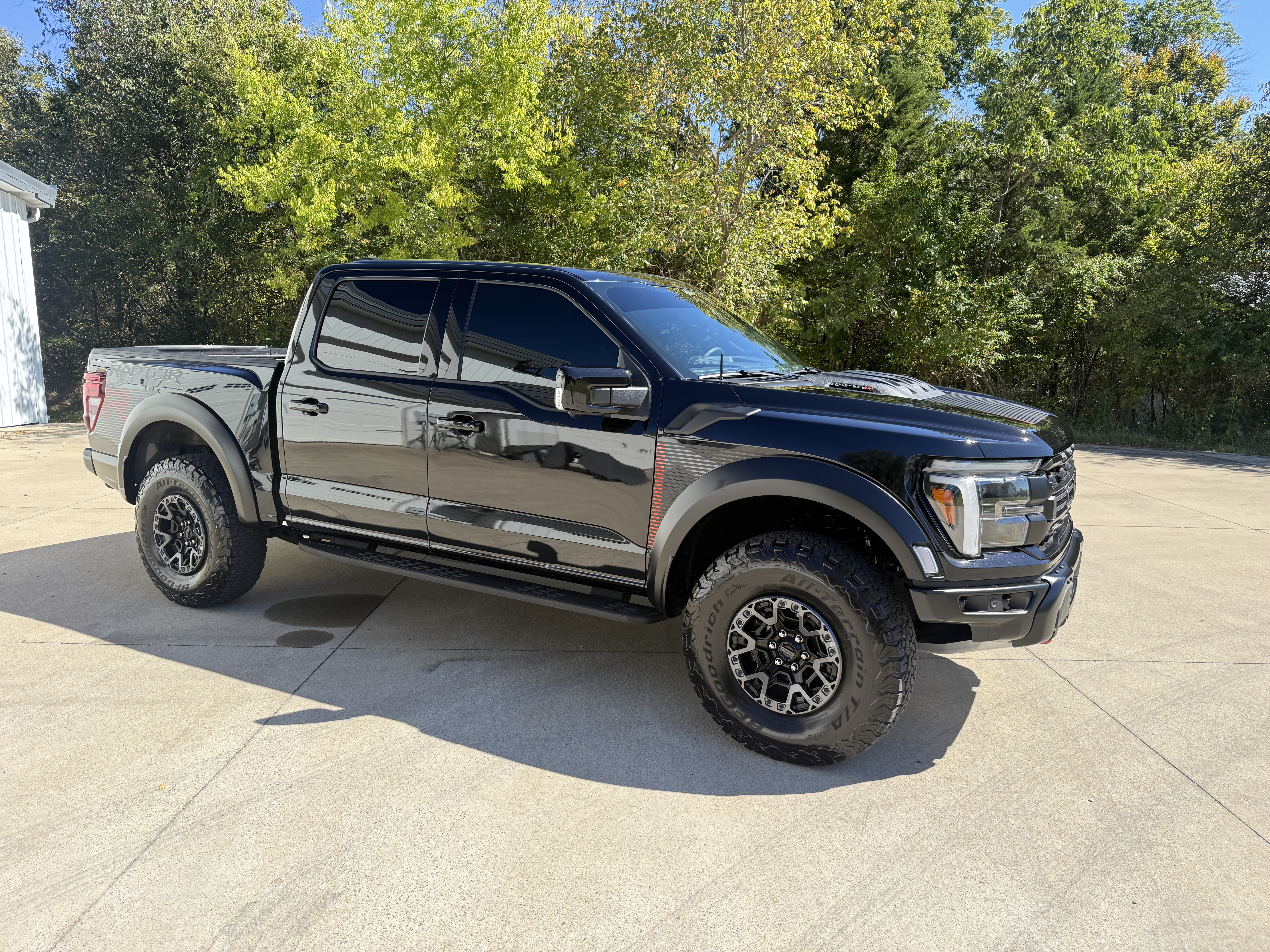 Used 2024 Ford F150 Raptor w/ Equipment Group 803A Raptor R AWD/4WD image 1