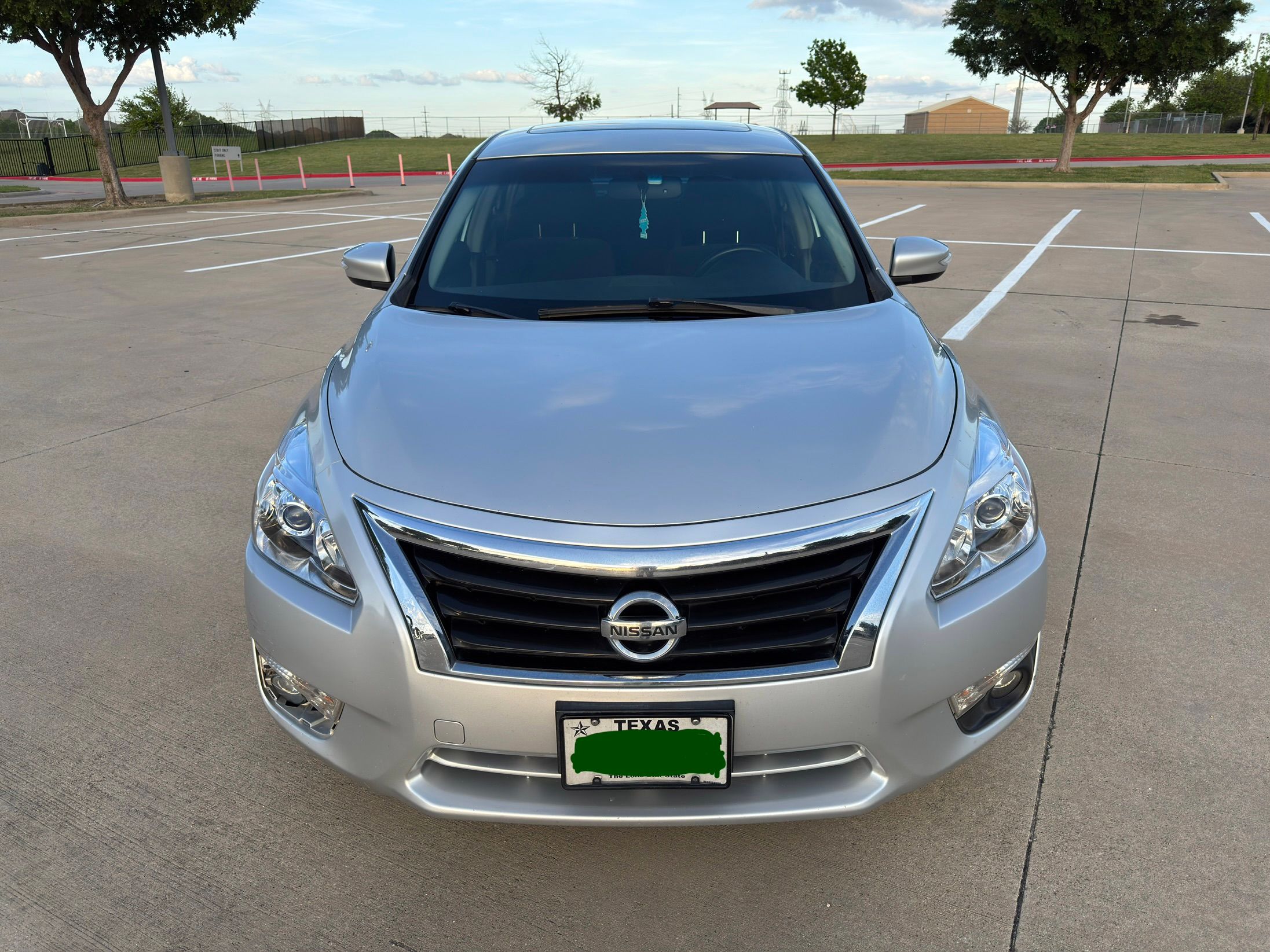 Used 2013 Nissan Altima 3.5 SV FWD image 1