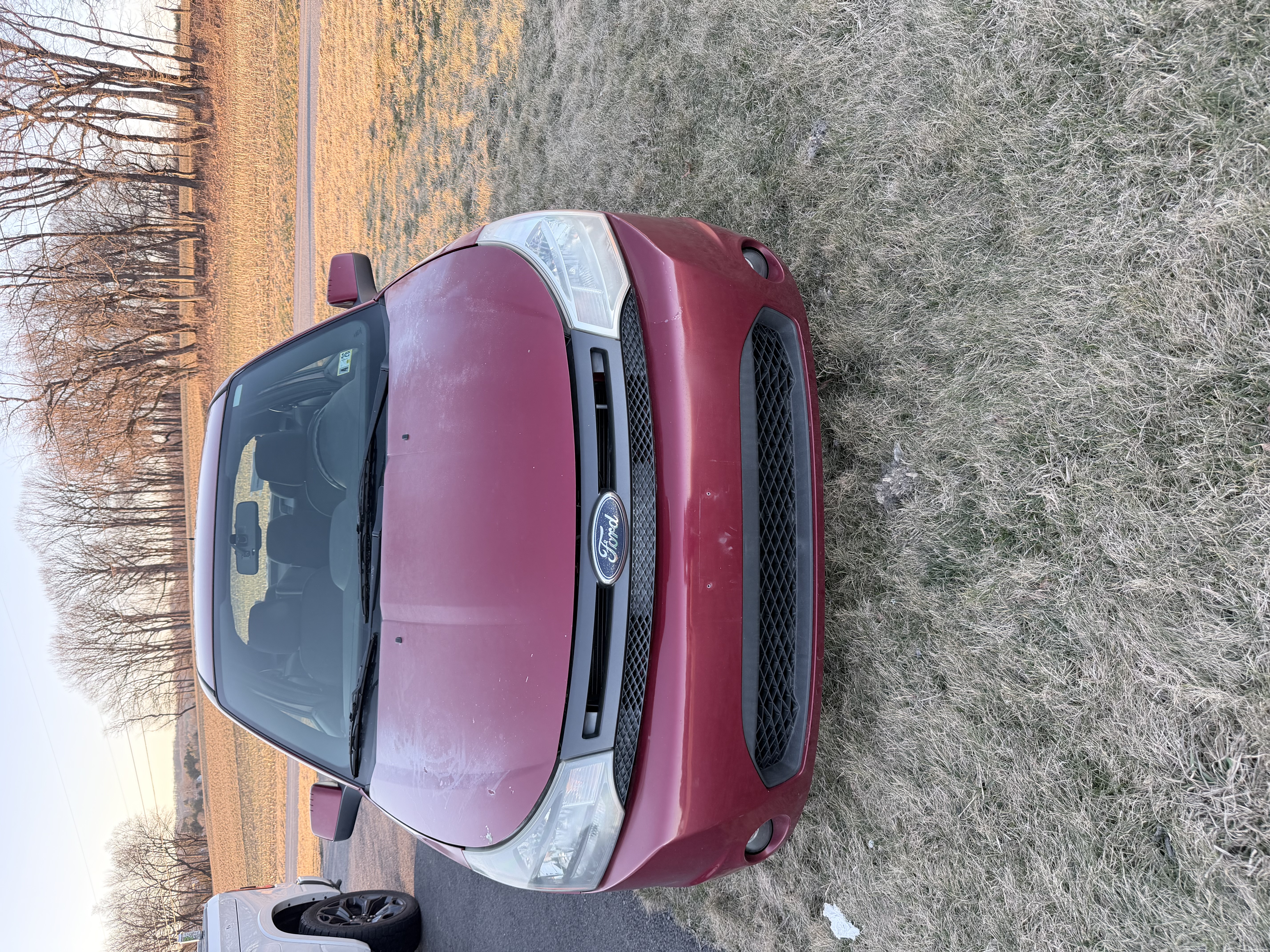 Used 2010 Ford Focus SE FWD image 8