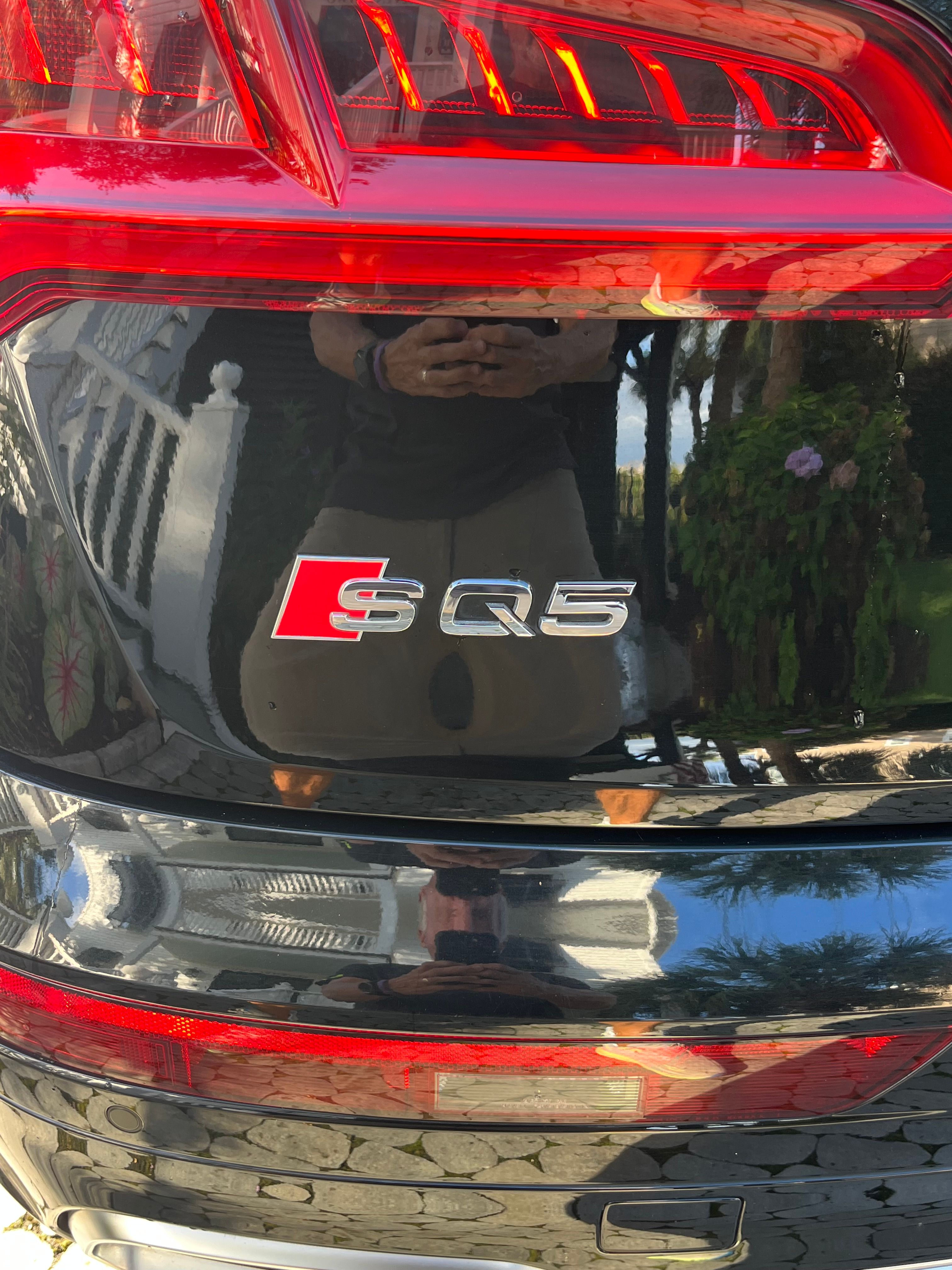 Used 2018 Audi SQ5 Premium Plus w/ S Sport Package AWD/4WD image 5