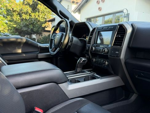 Used 2019 Ford F150 Raptor w/ Equipment Group 802A Luxury AWD/4WD image 16