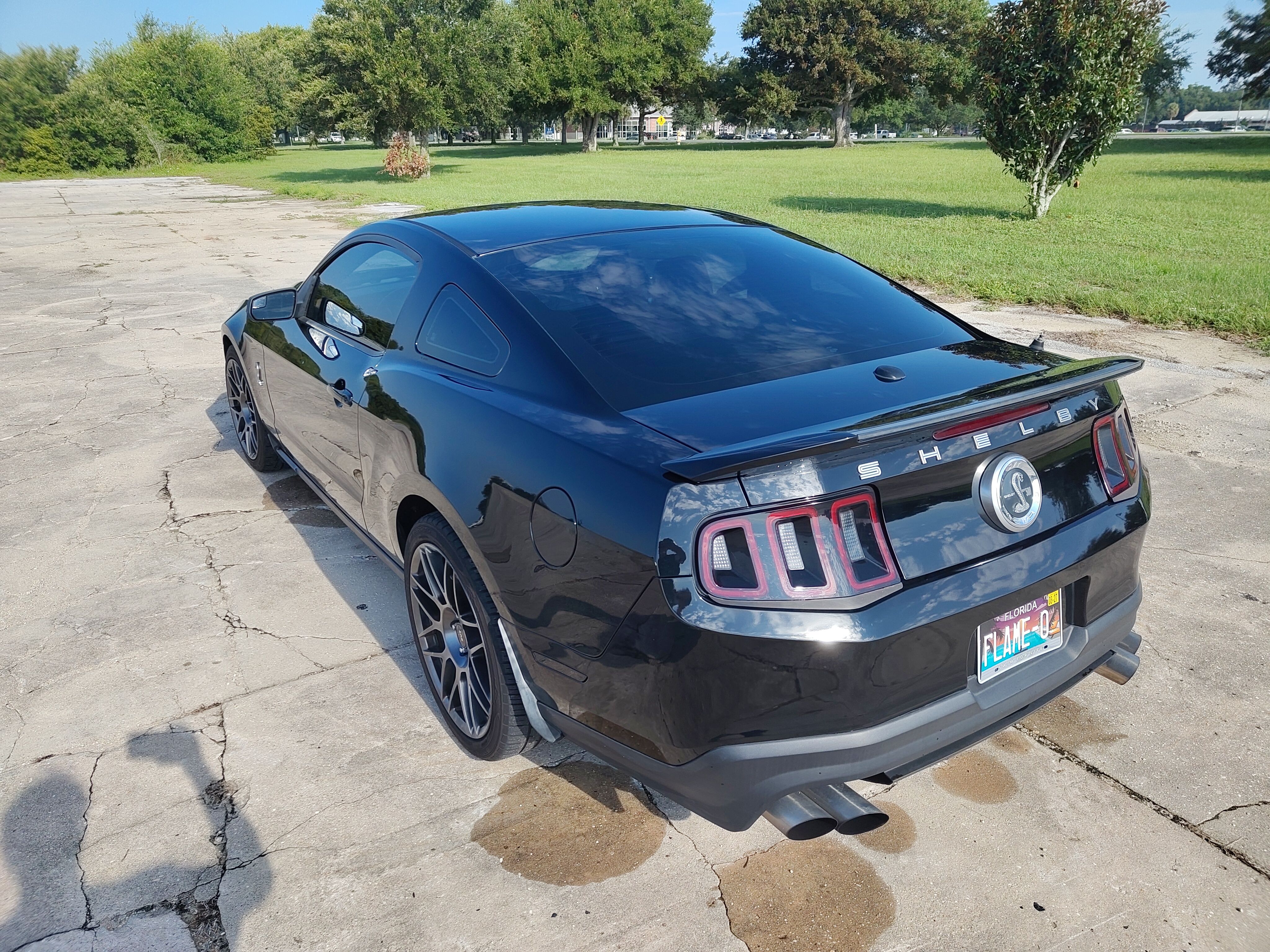 Used 2012 Ford Mustang Shelby GT500 w/ SVT Performance Pkg RWD image 27