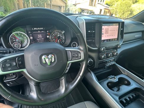 Used 2022 RAM 1500 Big Horn image 10