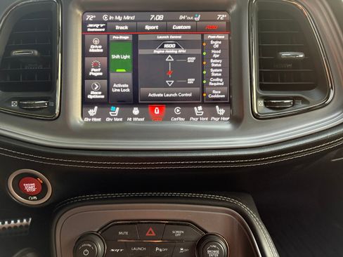 Used 2023 Dodge Challenger SRT Hellcat RWD image 20