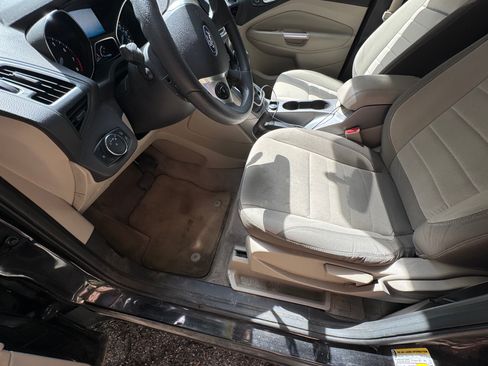 Used 2013 Ford Escape SE FWD image 14