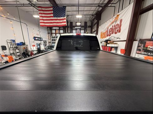 Used 2021 Ford F350 Platinum image 5