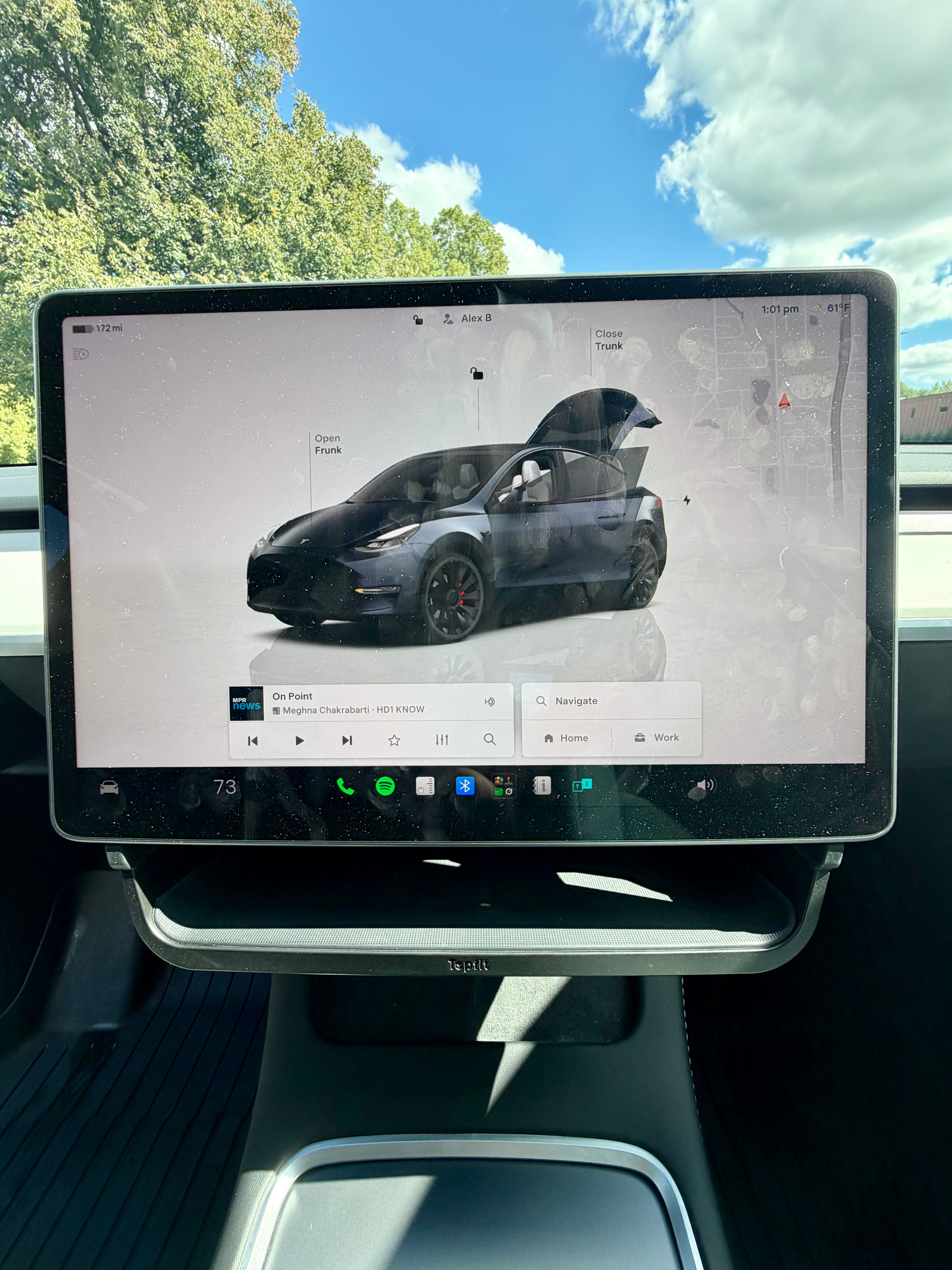 Used 2024 Tesla Model Y Performance AWD/4WD image 6