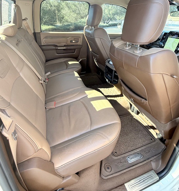 Used 2020 RAM 2500 Limited AWD/4WD image 19