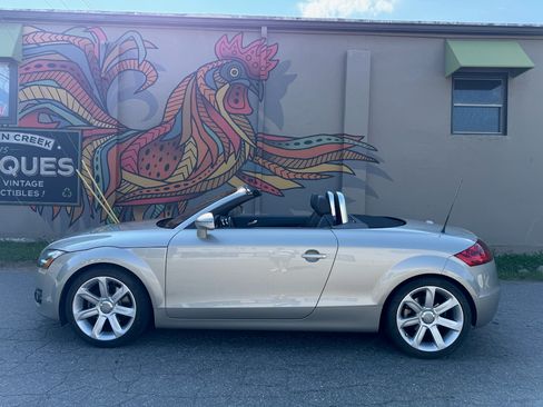 Used 2008 Audi TT 2.0T FWD image 1