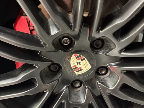 Used 2013 Porsche Cayenne GTS AWD/4WD image 15