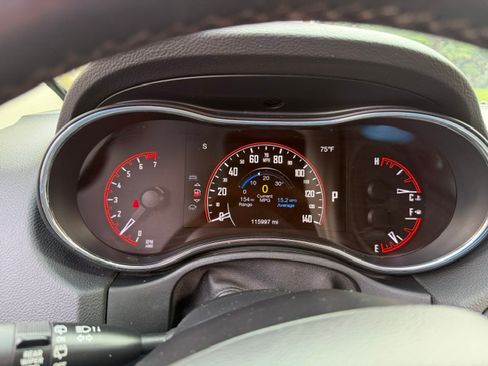 Used 2016 Dodge Durango Limited w/ Nav & Power Liftgate Group RWD image 11