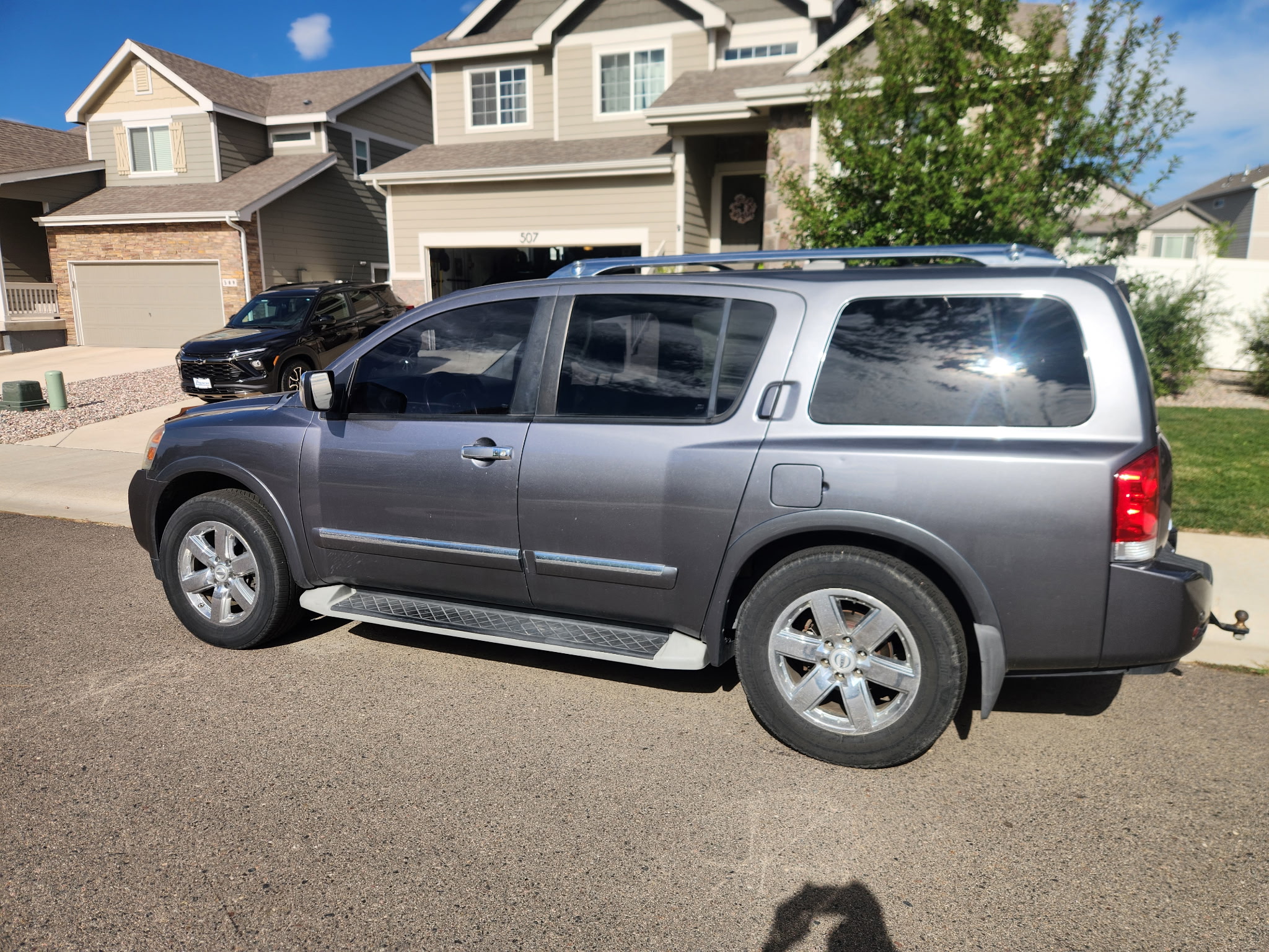 Used 2014 Nissan Armada Platinum AWD/4WD image 1