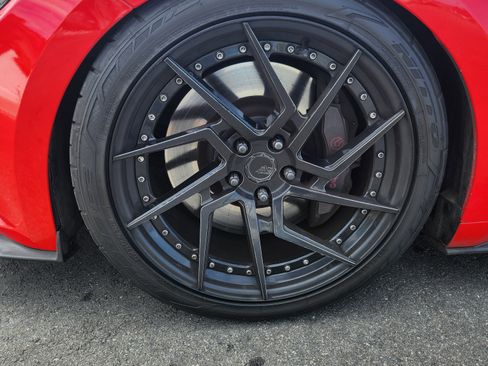 Used 2016 Ford Mustang GT w/ GT Performance Package RWD image 8