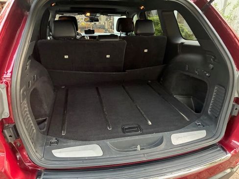 Used 2015 Jeep Grand Cherokee Limited image 18