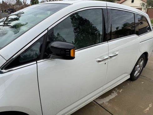 Used 2012 Honda Odyssey Touring Elite image 8