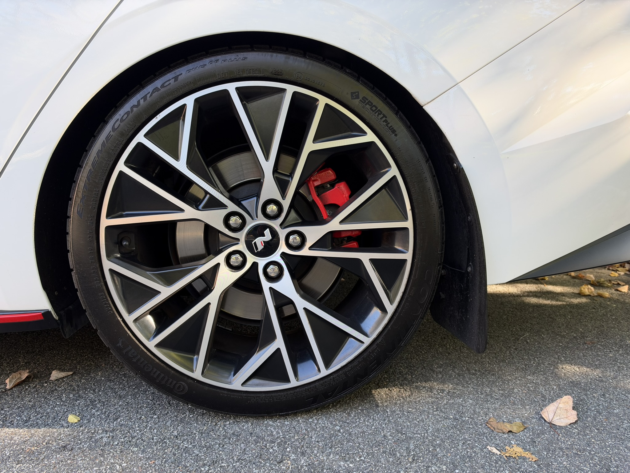 Used 2023 Hyundai Elantra N FWD image 13