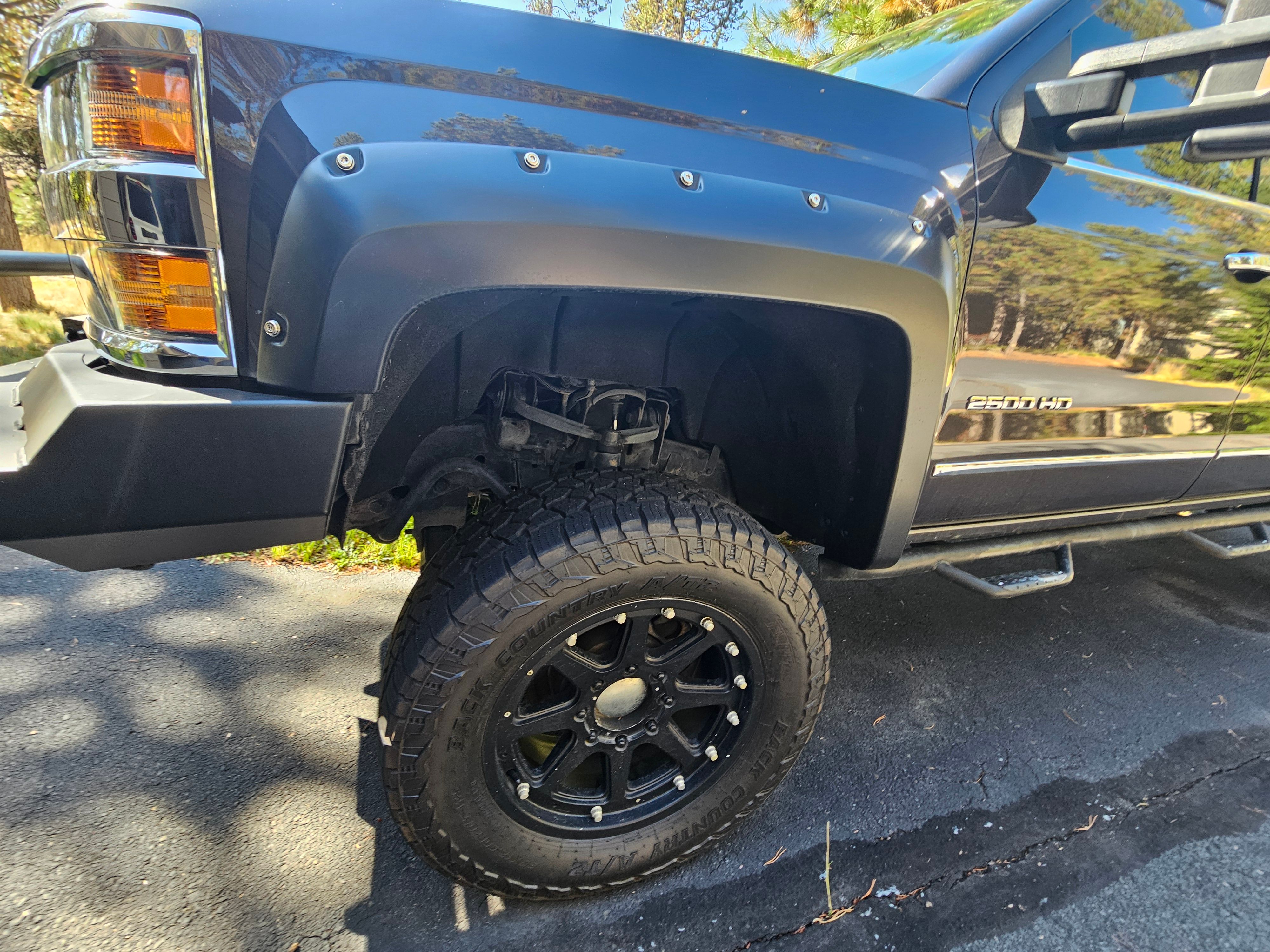 Used 2015 Chevrolet Silverado 2500 LTZ w/ Duramax Plus Package AWD/4WD image 14
