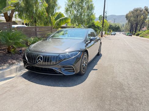 Used 2022 Mercedes-Benz EQS 450+ Sedan image 1
