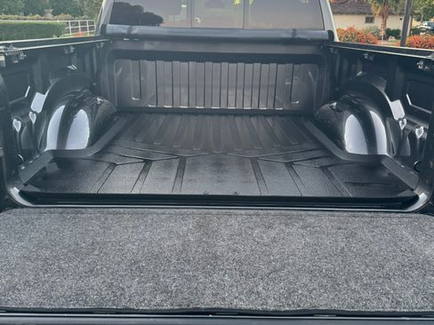 Used 2022 RAM 1500 Big Horn image 9