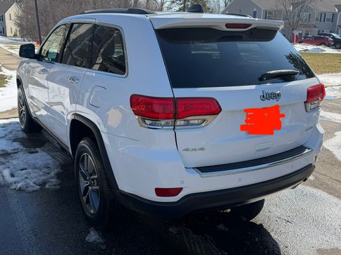 Used 2018 Jeep Grand Cherokee Limited image 10