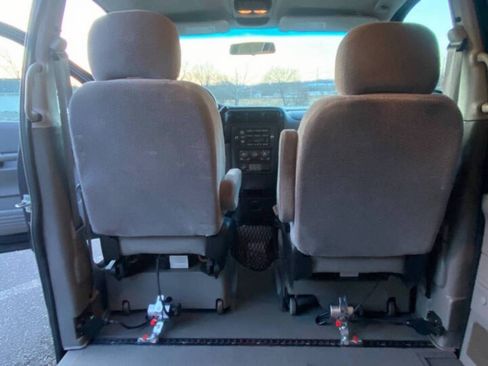 Used 2005 Pontiac Montana Extended w/ Convenience Package #1 image 17