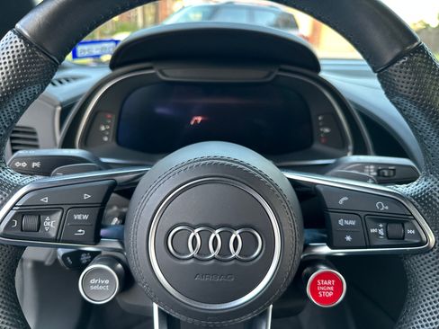 Used 2021 Audi R8 V10 w/ Premium Package image 26