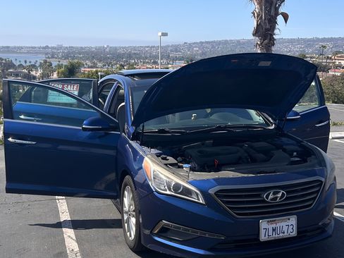 Used 2015 Hyundai Sonata Limited w/ Option Group 05 image 18