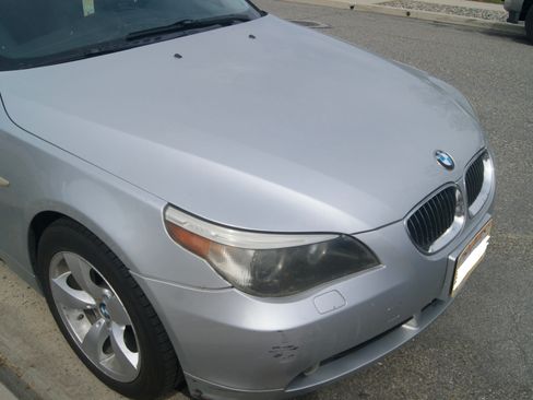 Used 2007 BMW 525xi Sedan AWD/4WD image 5
