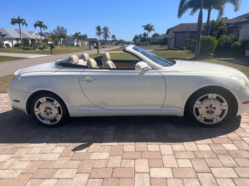 Used 2003 Lexus SC 430 Convertible image 1